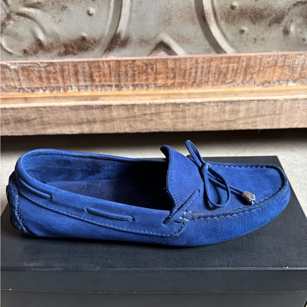 Saks 5th Avenue ocean blue suede driving moccasins, Sz 8 - Picture 2 of 8